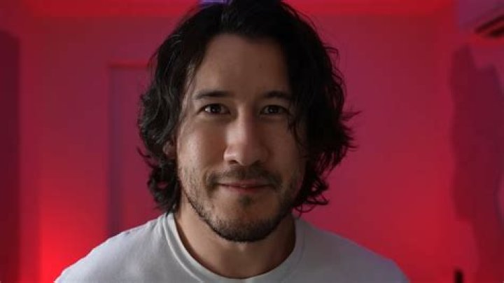 
Markiplier Height, Weight, Net Worth, Age, Birthday, Wikipedia, Who, Nationality, Biography 