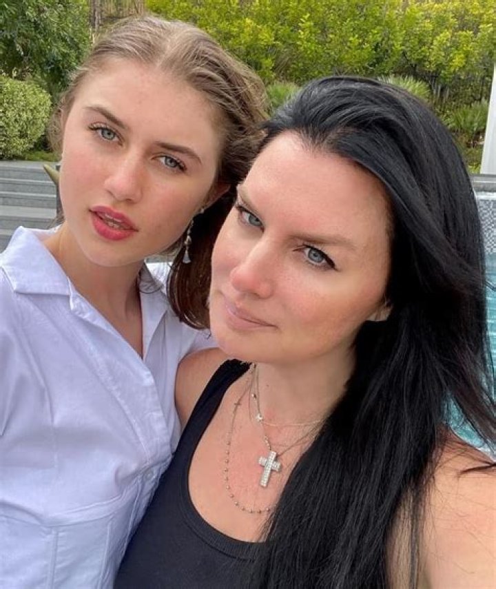 
Natalie Reese (TikTok Star) Biography, Age, Boyfriend, Height, Net Worth 