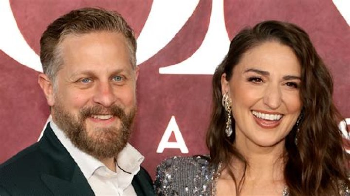 
Sara Bareilles Announced Her Engagement With Her Long-Time Boyfriend Joe Tippett 