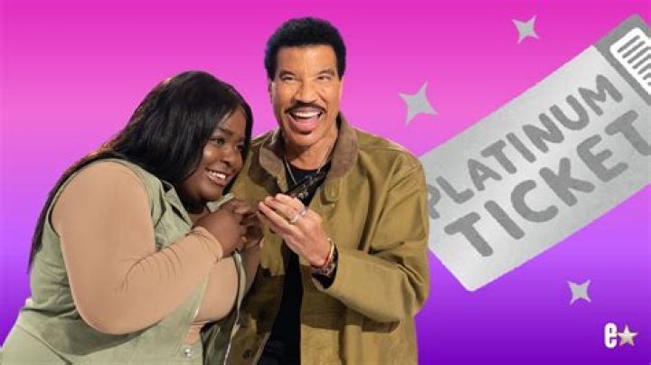 
“SHE’S FREAKIN INCREDIBLE”: Fans react as 15-year-old Kaylin Hedges receives a platinum ticket on American Idol 